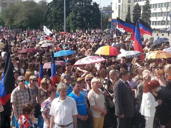 Кобзон назвал украинское руководство «палачами Донбасса» на митинге в Донецке | Русская весна