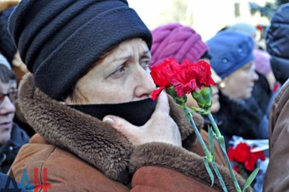 Открытие памятника жертвам трагедии в Боссе посетили более пяти тысяч человек (ФОТОРЕПОРТАЖ) | Русская весна