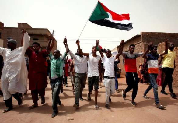 По сценарию Майдана — на митинге в Судане неизвестные снайперы открыли огонь по толпе, множество убитых (ФОТО, ВИДЕО) | Русская весна