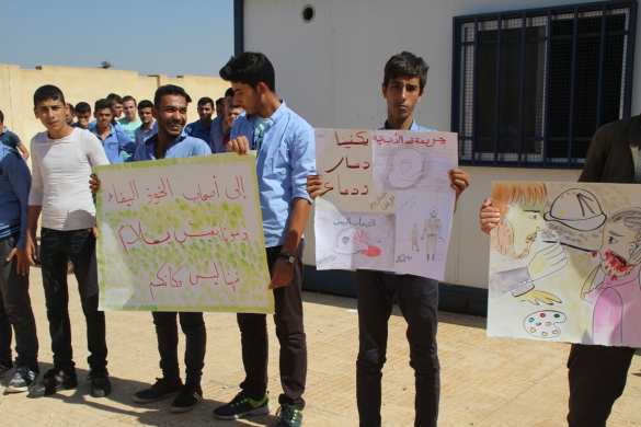 «Белые каски — вон из Сирии!» — сирийская молодёжь против пособников террористов (+ФОТО, ВИДЕО) | Русская весна