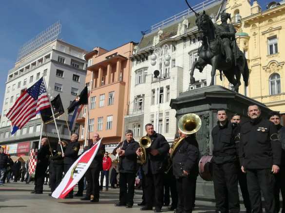 Националисты Загреба провели марш в поддержку Трампа (ФОТО) | Русская весна