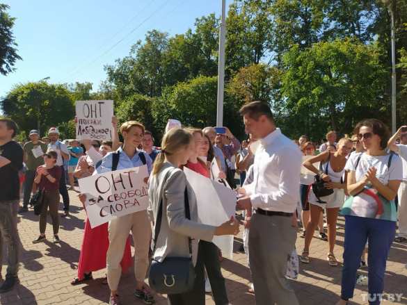 Сотрудники госТВ Белоруссии вышли на протесты «за честные новости» (ФОТО, ВИДЕО) | Русская весна