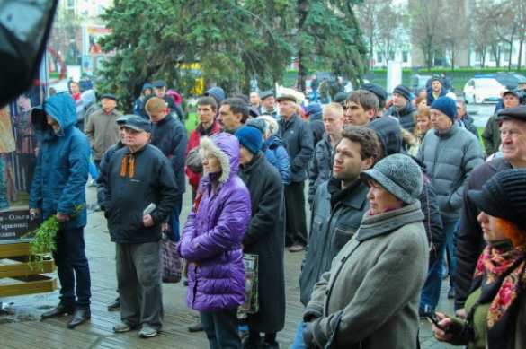 Митинг в Днепропетровске Народное вече в Днепропетровске перенесено на субботу, — нардеп Филатов | Русская весна