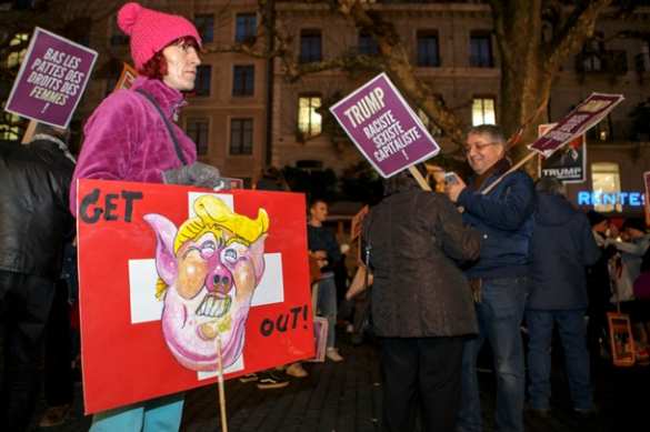 Trump not welcome! — Давос встретил президента США протестами (ФОТО, ВИДЕО) | Русская весна