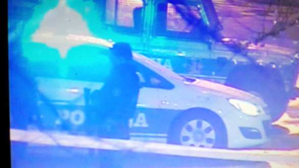 Неизвестные атаковали посольство США в Черногории (+ФОТО) | Русская весна