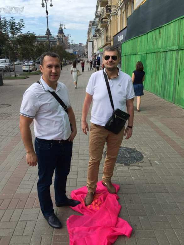 Мосийчук устроил драку перед началом суда над Ляшко (ФОТО, ВИДЕО) | Русская весна