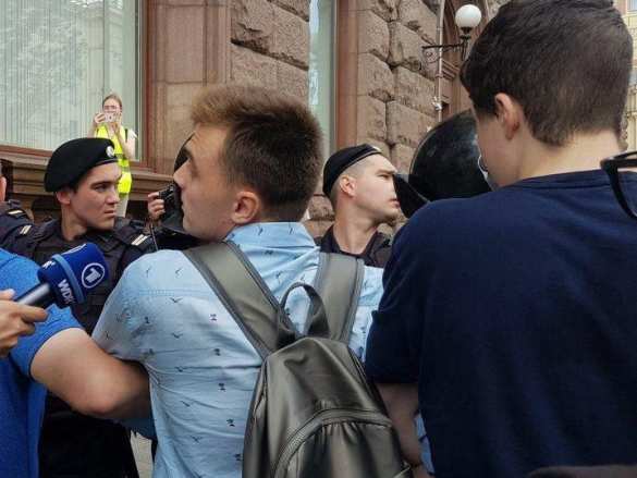 «Майдан» в Москве: протестующие прорвали оцепление, полиция готовится к жёстким задержаниям (ФОТО, ВИДЕО) | Русская весна