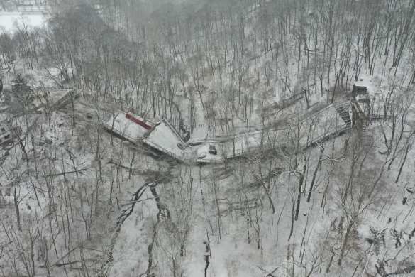 Жуткие кадры: мост с машинами рухнул перед приездом Байдена (+ФОТО, ВИДЕО) | Русская весна