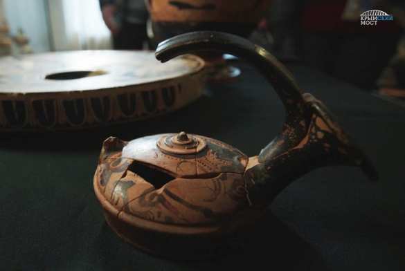 На месте строительства Крымского моста найдена античная керамика IV в. до н. э. (ФОТО) | Русская весна