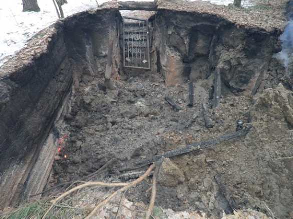 На Львовщине сожгли музей УПА (ФОТО) | Русская весна