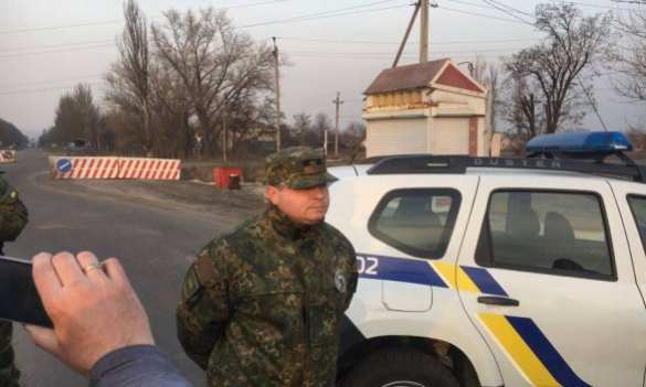 Силовики открыли огонь в ходе конфликта с участниками блокады Донбасса (ФОТО, ВИДЕО) | Русская весна