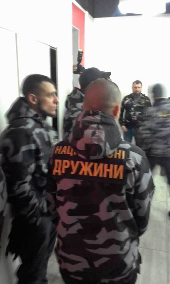 Нацдружины «взяли под охрану» украинский телеканал (ФОТО, ДОКУМЕНТ) | Русская весна