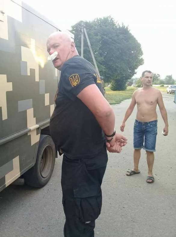 Украинская полиция жестоко избила и разогнала «атошников» (ФОТО, ВИДЕО 18+) | Русская весна