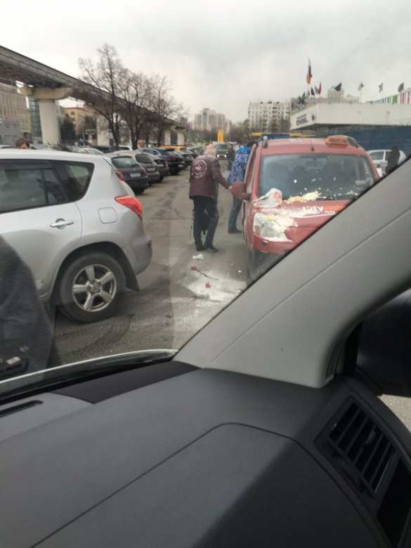В Москве совершено нападение на украинского политолога Ковтуна (ФОТО+ВИДЕО) | Русская весна