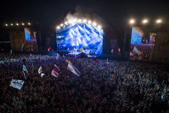 Фестиваль «Нашествие»: русский рок на фоне танков и бронемашин  (ВИДЕО) | Русская весна