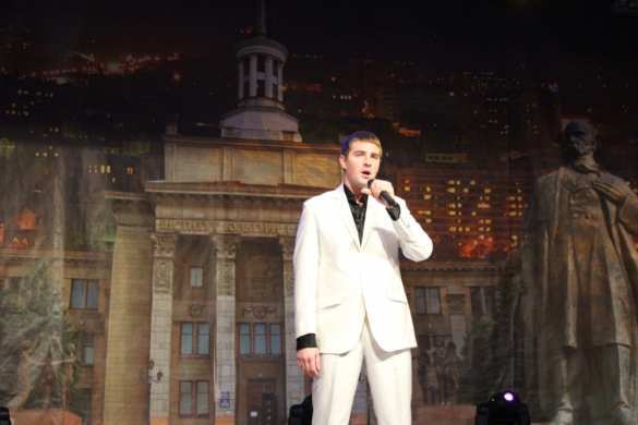 «Дети хотят петь, они не хотят войны» — в Луганске состоялся фестиваль «Наследники Победы» (ФОТО, ВИДЕО) | Русская весна