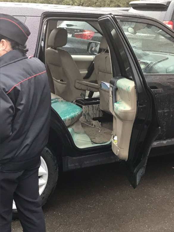 Навального госпитализировали после нападения с зеленкой (ФОТО) | Русская весна