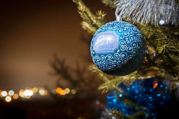 Строители Крымского моста посадили новогоднюю ель (ФОТО) | Русская весна