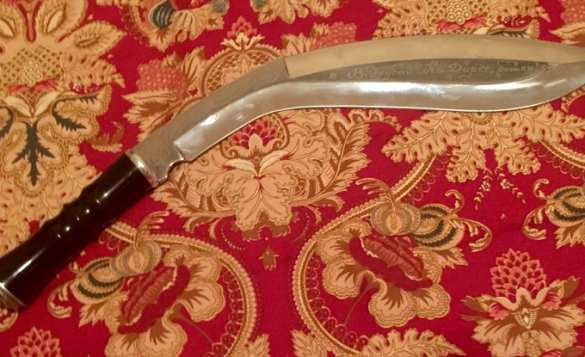 Украинский депутат продемонстрировал нож, которым намерен отрезать голову Рамзану Кадырову | Русская весна