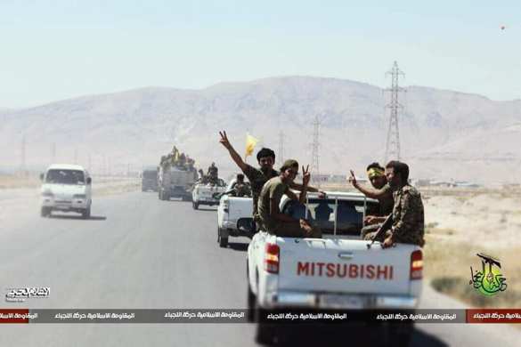 «Настанет время выбросить США из Сирии» — Дамаск и его союзники перебрасывают большие силы, чтобы перекрыть границу САР (ФОТО, ВИДЕО)  | Русская весна