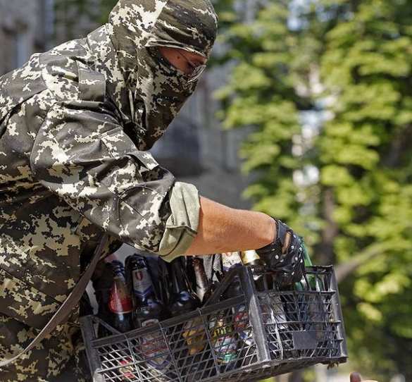 Подкупом и угрозами в Киеве Майдан опять стал майданом. Надолго ли? (фото лента) | Русская весна