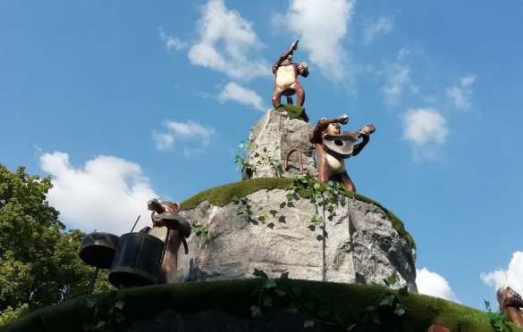 Создали не украинцы: Власти опозорились обезьяньим фонтаном в Харькове (ФОТО) | Русская весна