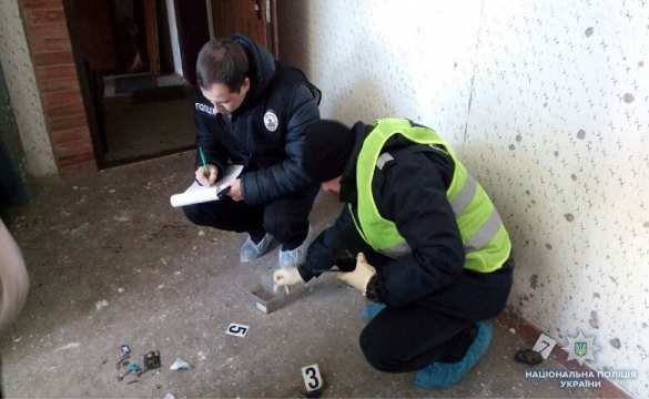 В Киеве прогремел взрыв в подъезде жилого дома (ФОТО) | Русская весна