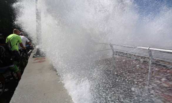 В Рио-де-Жанейро обрушилась олимпийская велодорожка: есть жертвы (ФОТО,ВИДЕО 18+) | Русская весна