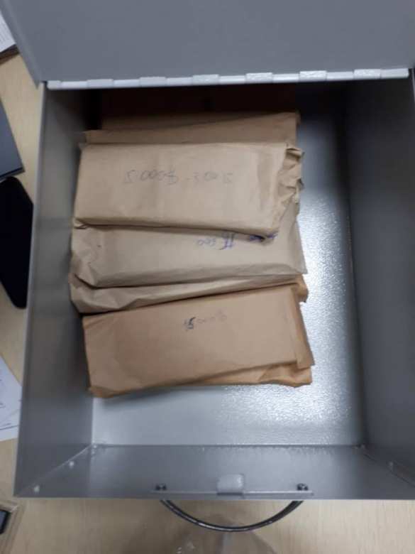 У главреда РИА Новости Украина нашли пистолет и сотни тысяч долларов, — СБУ (+ФОТО) | Русская весна