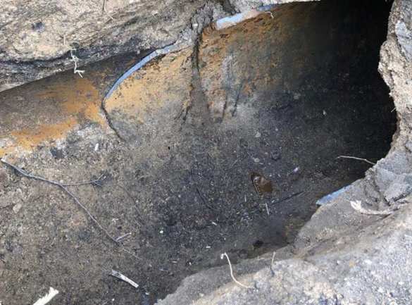 Одесские «активисты» воруют металл из-под трассы Одесса — Рени (ФОТО) | Русская весна