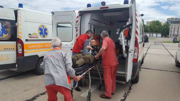«Волонтеры АТО» сообщают о поступлении очередной порции тяжелораненых в одесские госпитали (+ФОТО) | Русская весна