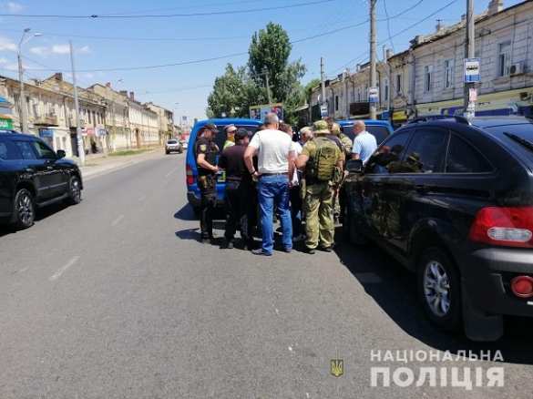 В день приезда Зеленского в Одессе захватили заложницу, введён план «Гром» (ФОТО) | Русская весна