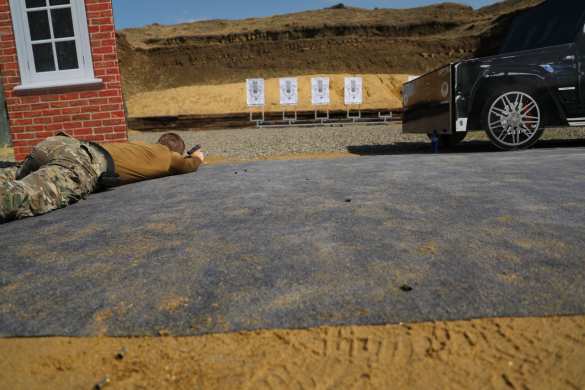 Атака в толпе, взрывы и эвакуация: охрана Зеленского готова спасать шефа (ФОТО) | Русская весна