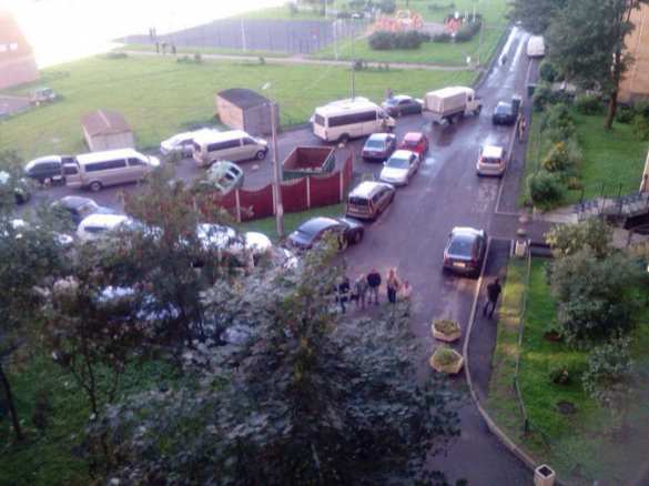 СРОЧНО: Спецоперация в Санкт-Петербурге, оцеплен жилой дом, слышны взрывы (+ФОТО, ВИДЕО) | Русская весна