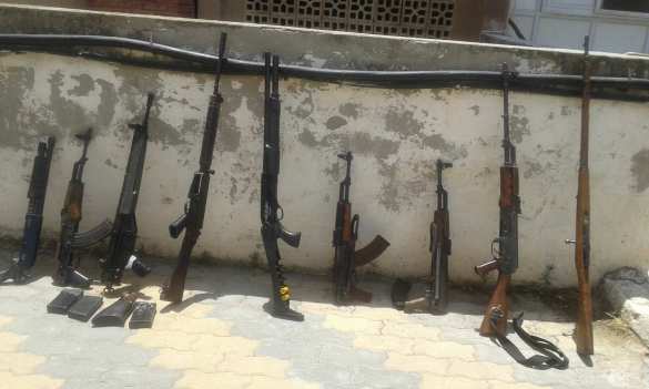 Российские офицеры помогли сирийским боевикам сложить оружие без кровопролития — репортаж РВ (ФОТО) | Русская весна