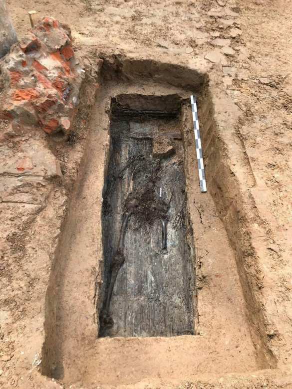 В Смоленске нашли одноногий скелет наполеоновского генерала (ФОТО, ВИДЕО) | Русская весна