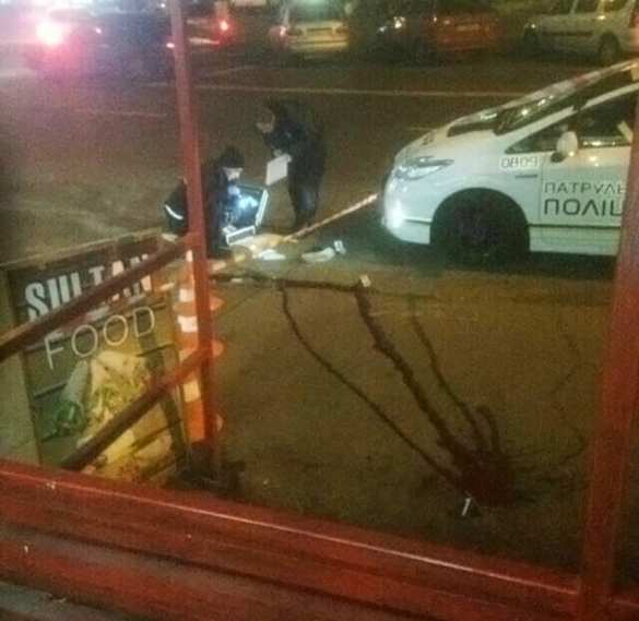 Типичная Украина: на киевской остановке застрелился человек (ФОТО) | Русская весна