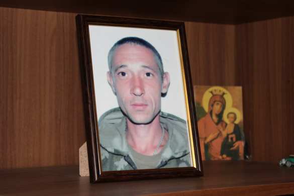 Он защищал Донбасс: Звезда Героя ДНР в память о погибшем бойце спецназа МЧС «Легион» появилась в Донецке (ФОТО, ВИДЕО) | Русская весна