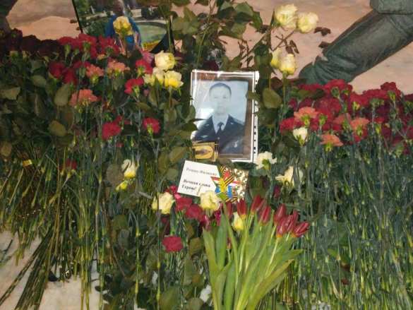 Подвиг Героя в сердце России: москвичи отдают дань памяти майору Филипову (ФОТО, ВИДЕО) | Русская весна