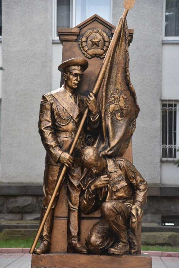 Боевое знамя МВД ЛНР: героический путь полиции от битвы за Луганск до котла в Дебальцево (ФОТО) | Русская весна