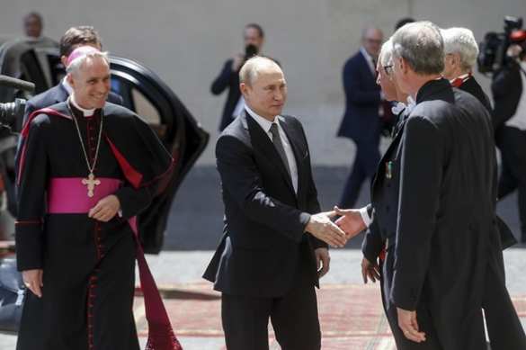 Путин встретился с Папой Римским (ФОТО, ВИДЕО) | Русская весна