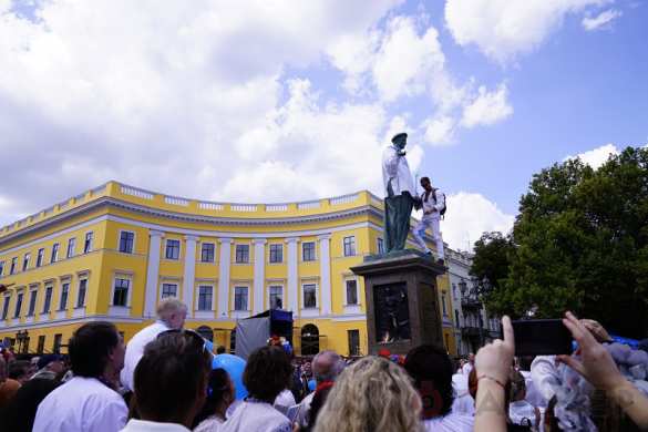 Одесса: любителей вышиванок стало значительно меньше (ФОТО) | Русская весна
