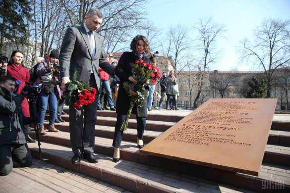Кличко открыл сквер Немцова (ФОТО, ВИДЕО) | Русская весна