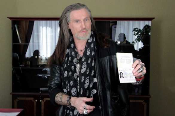 Джигурда получил паспорт ДНР (+ВИДЕО, ФОТО) | Русская весна