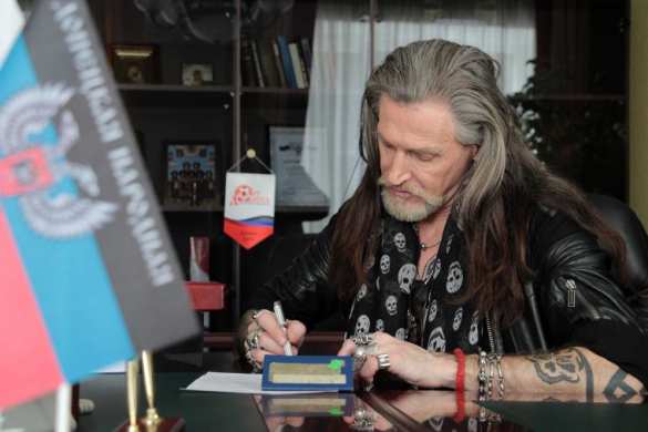 Джигурда получил паспорт ДНР (+ВИДЕО, ФОТО) | Русская весна