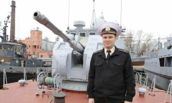 Провокацией в Керченском проливе руководил капитан ВМСУ, едва не утопивший катер прямо на параде (ФОТО, ВИДЕО) | Русская весна