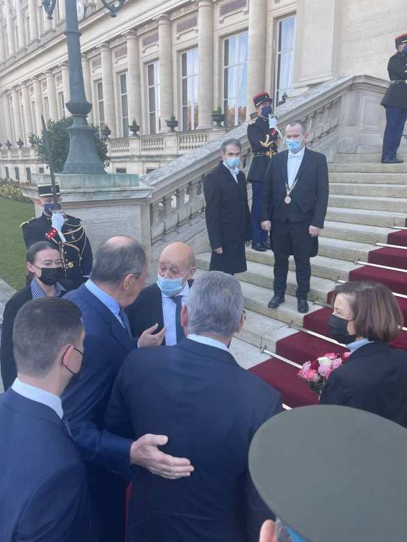 Лавров и Шойгу в Париже: стартовали переговоры глав МИД и Минобороны (ФОТО) | Русская весна