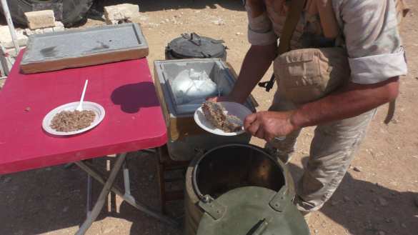 Путь из ада: Армия России отнимает у боевиков Идлиба живой щит (ФОТО) | Русская весна