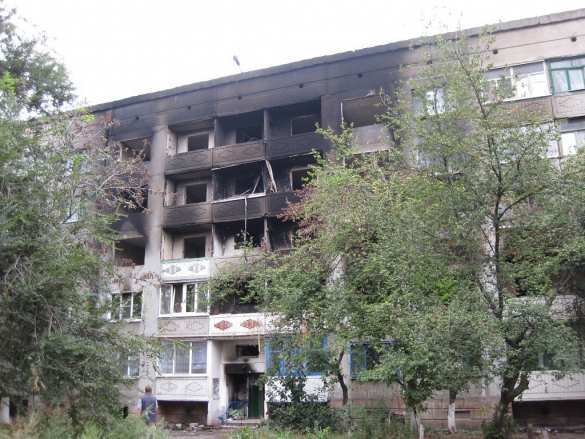 Первомайск в огне: украинские войска сожгли православный храм, разрушили дома, школы, убили людей (фото/лента) | Русская весна