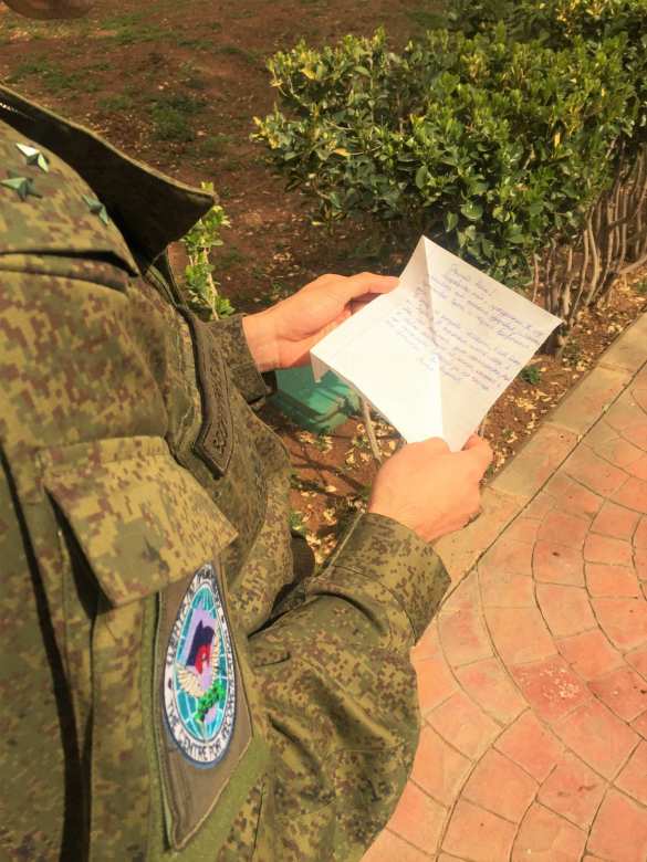 Трогательные кадры: Сражайтесь за правду! — нашим военным в Сирию пришли письма от детей России (ФОТО) | Русская весна